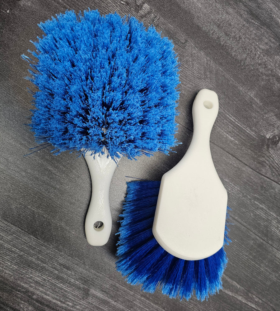 Hi Tech Body Brush 9" Blue Super Soft Fender